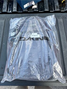 Dakine Campus M 25L carbon back pack New